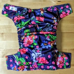 Bearly Clothed Co. Star Wars Floral OS Snap Cover